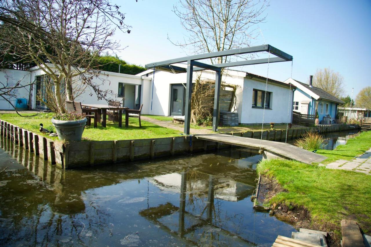 Bungalow Haarlem Amsterdam With Jacuzzi Vijfhuizen 外观 照片