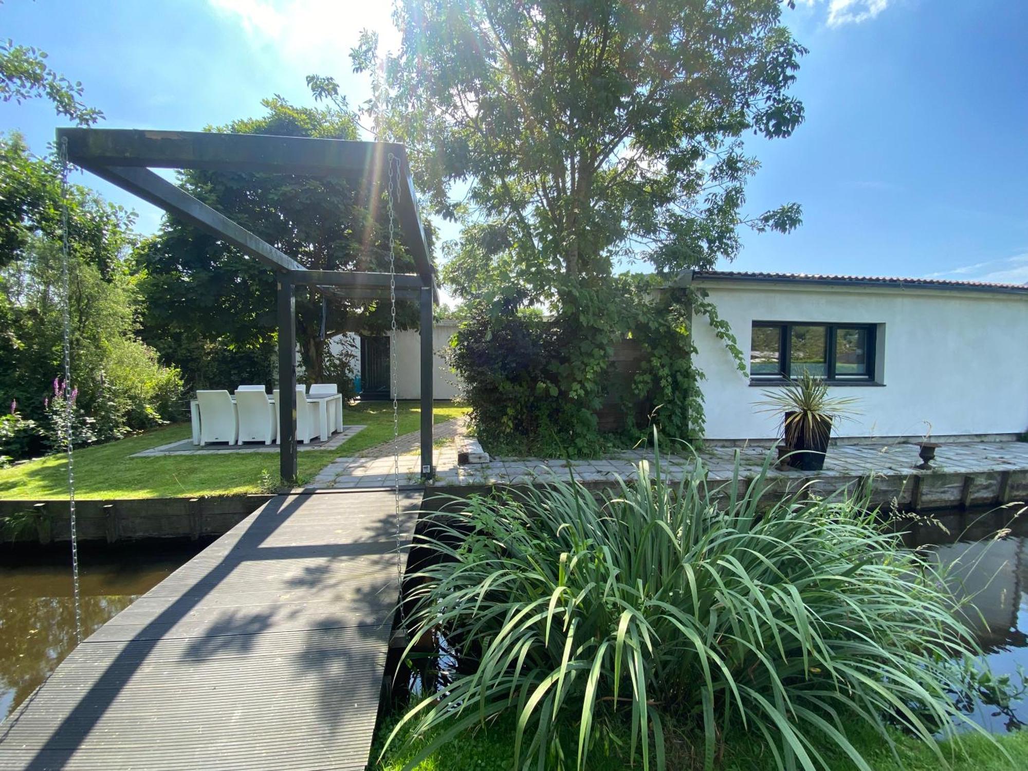 Bungalow Haarlem Amsterdam With Jacuzzi Vijfhuizen 外观 照片